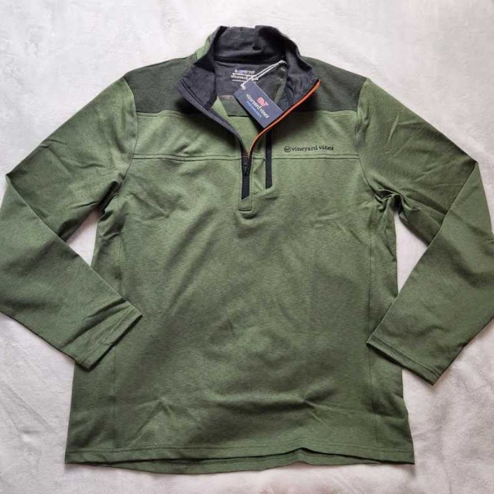 New men's M L XL Vineyard Vines On the go Shep Shirt pullover in Barrack green